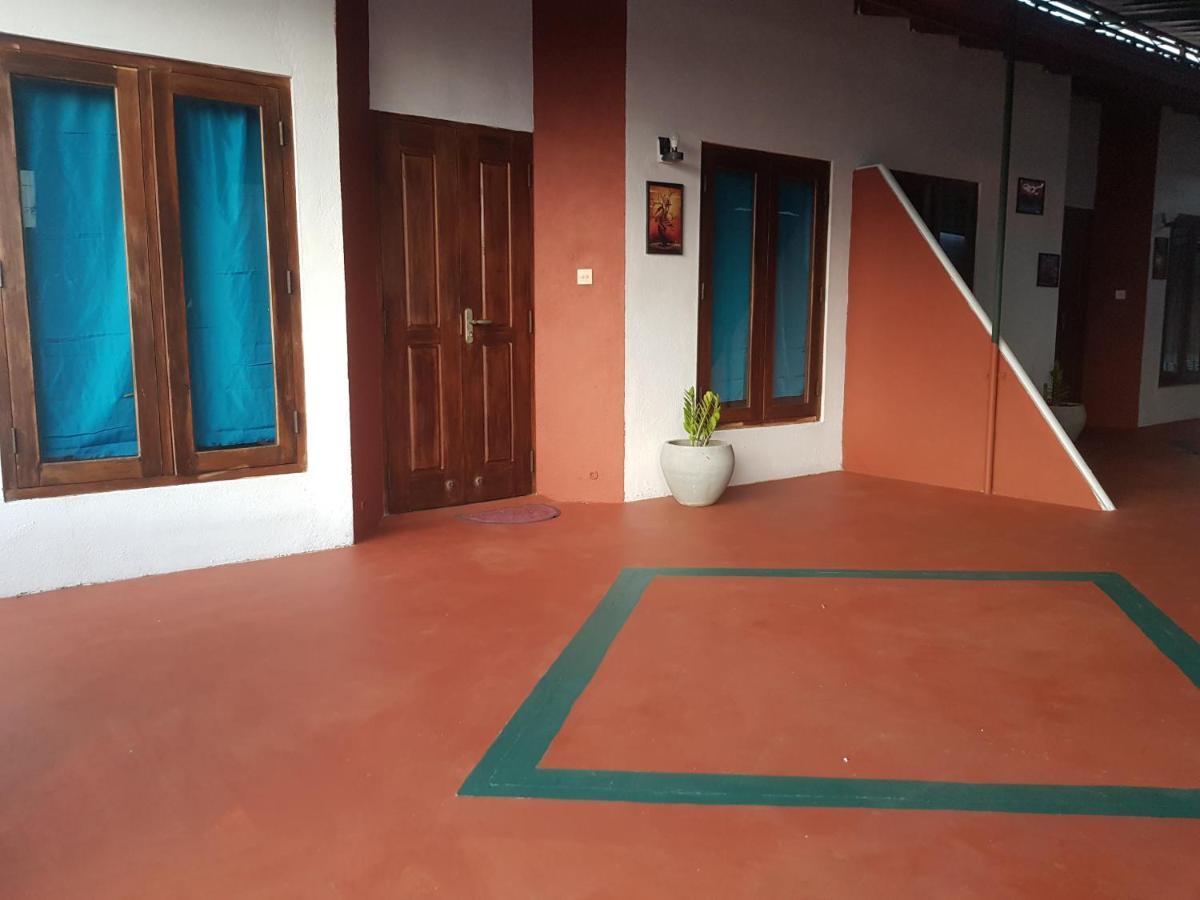 Budget House Weligama Ngoại thất bức ảnh